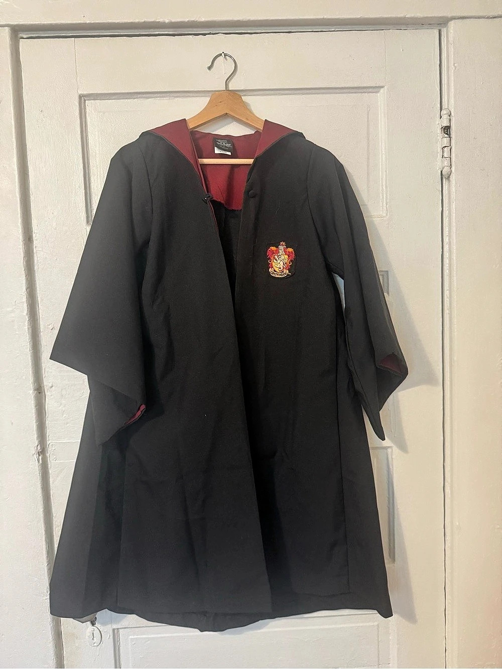 Official Universal Studios Harry Potter Gryffindor Robe/Cape XXXS Youth